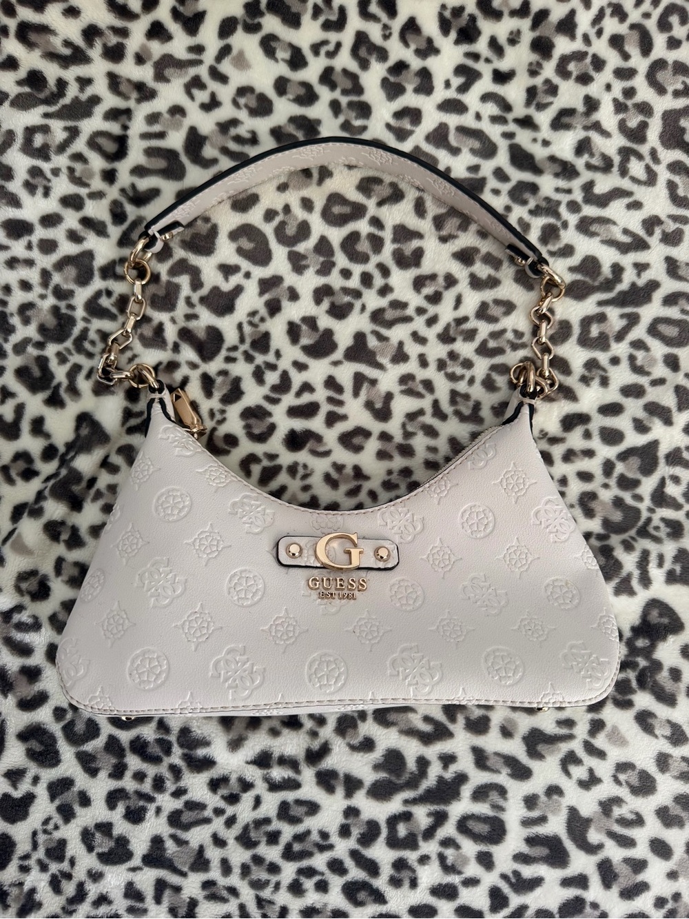 Guess white shoulder bag